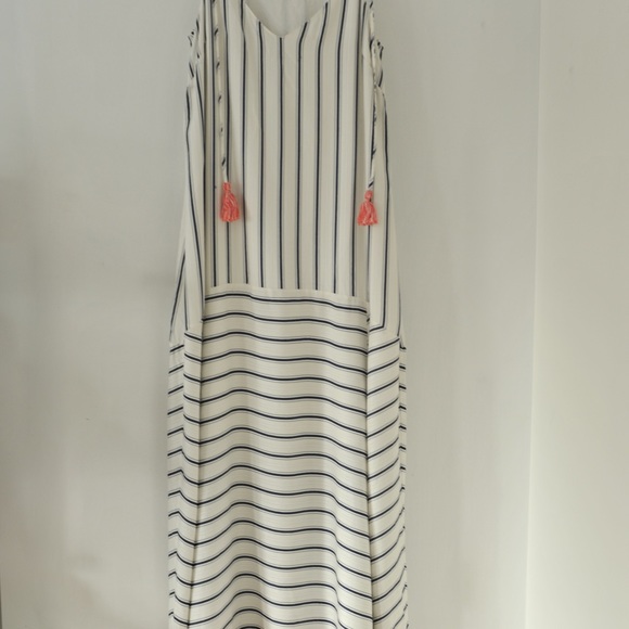 Charli Sun Dress size 8 - Picture 2 of 9